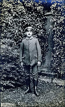 Unidentified German POW at Rushden c1916