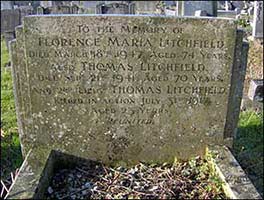 gravestone at Rushden